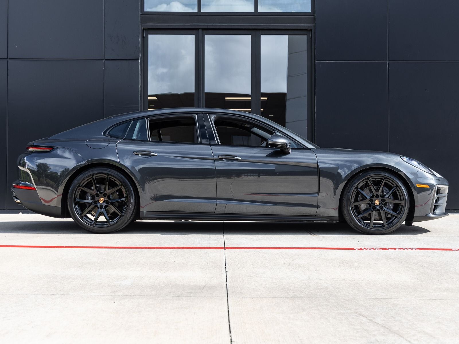 2026 Porsche Panamera Panamera 4