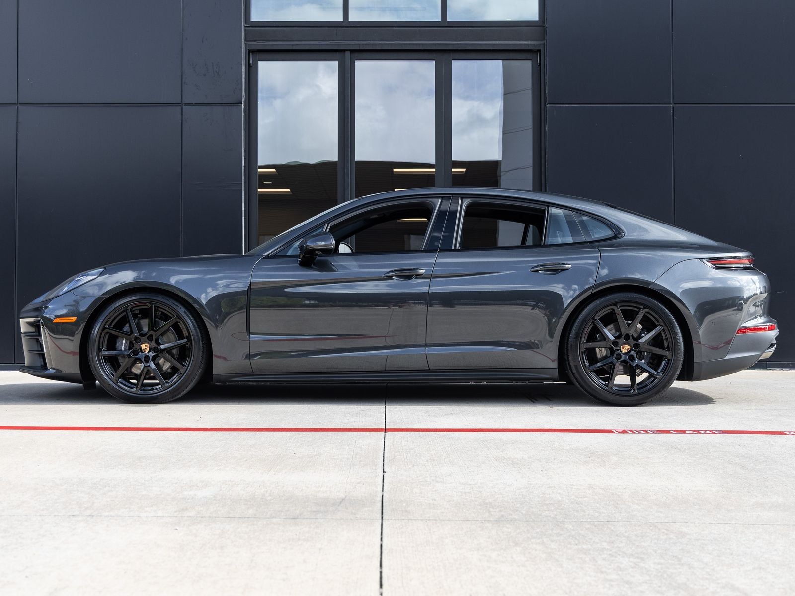 2026 Porsche Panamera Panamera 4