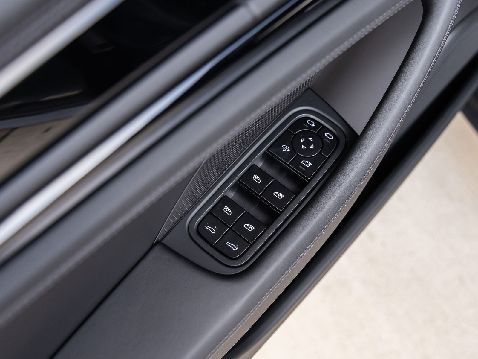 2026 Porsche Panamera Panamera 4