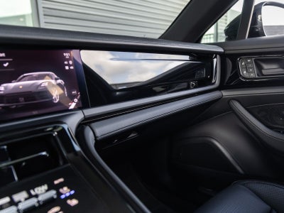2026 Porsche Panamera Panamera 4