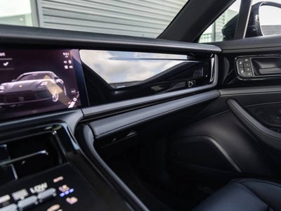 2026 Porsche Panamera Panamera 4
