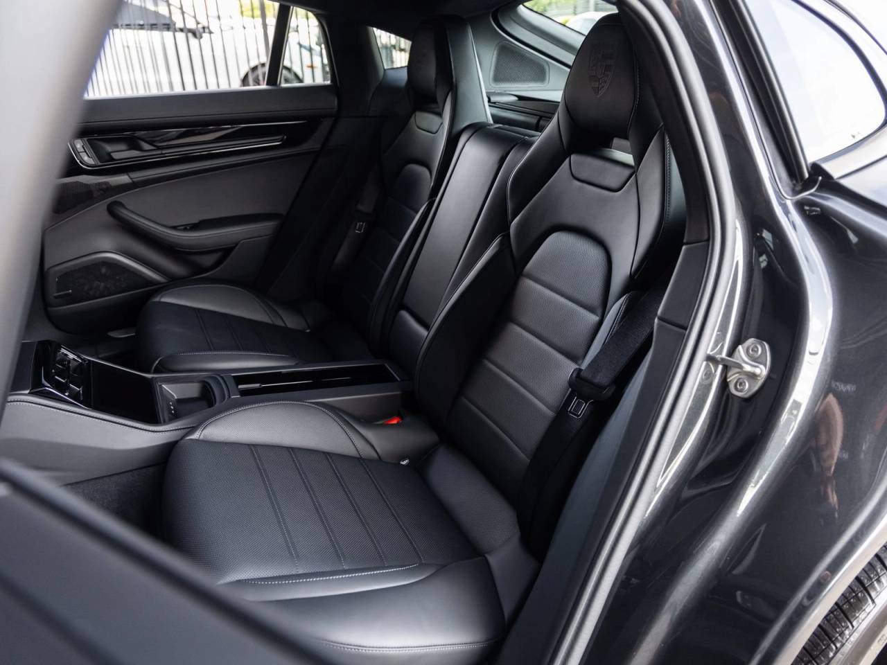 2026 Porsche Panamera Panamera 4