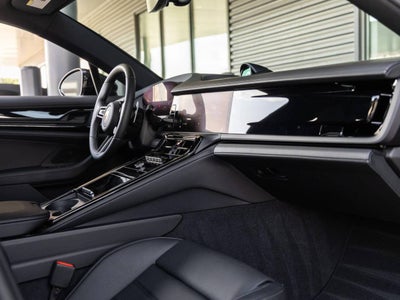 2026 Porsche Panamera Panamera 4
