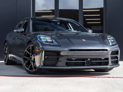 2026 Porsche Panamera Panamera 4