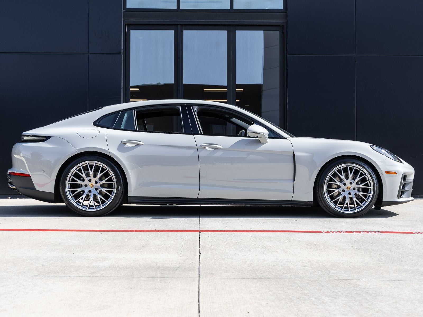 2026 Porsche Panamera Panamera 4