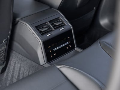 2026 Porsche Panamera Panamera 4