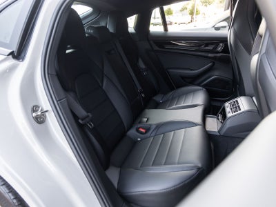 2026 Porsche Panamera Panamera 4