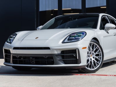 2026 Porsche Panamera Panamera 4
