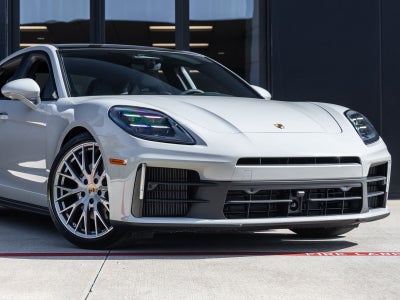 2026 Porsche Panamera Panamera 4