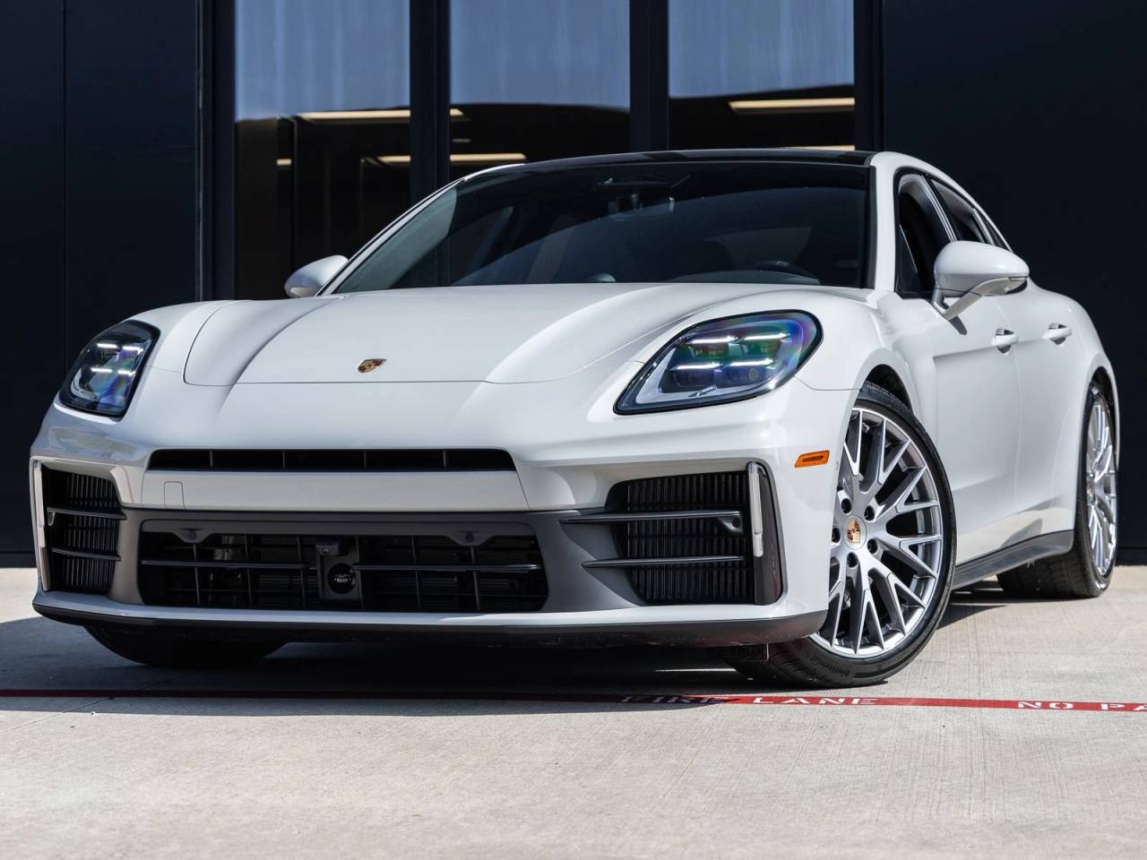 2026 Porsche Panamera Panamera 4