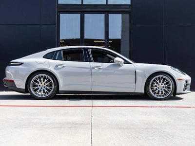 2026 Porsche Panamera Panamera 4
