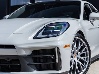 2026 Porsche Panamera Panamera 4