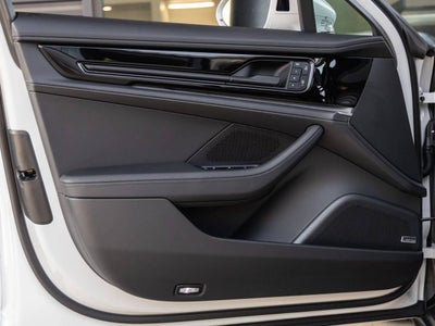 2026 Porsche Panamera Panamera 4