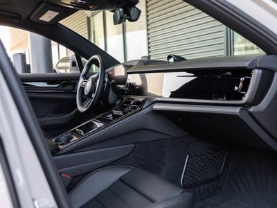 2026 Porsche Panamera Panamera 4