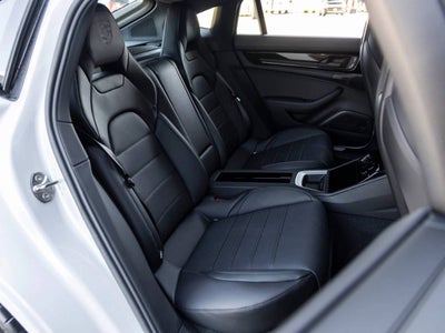 2025 Porsche Panamera Panamera 4