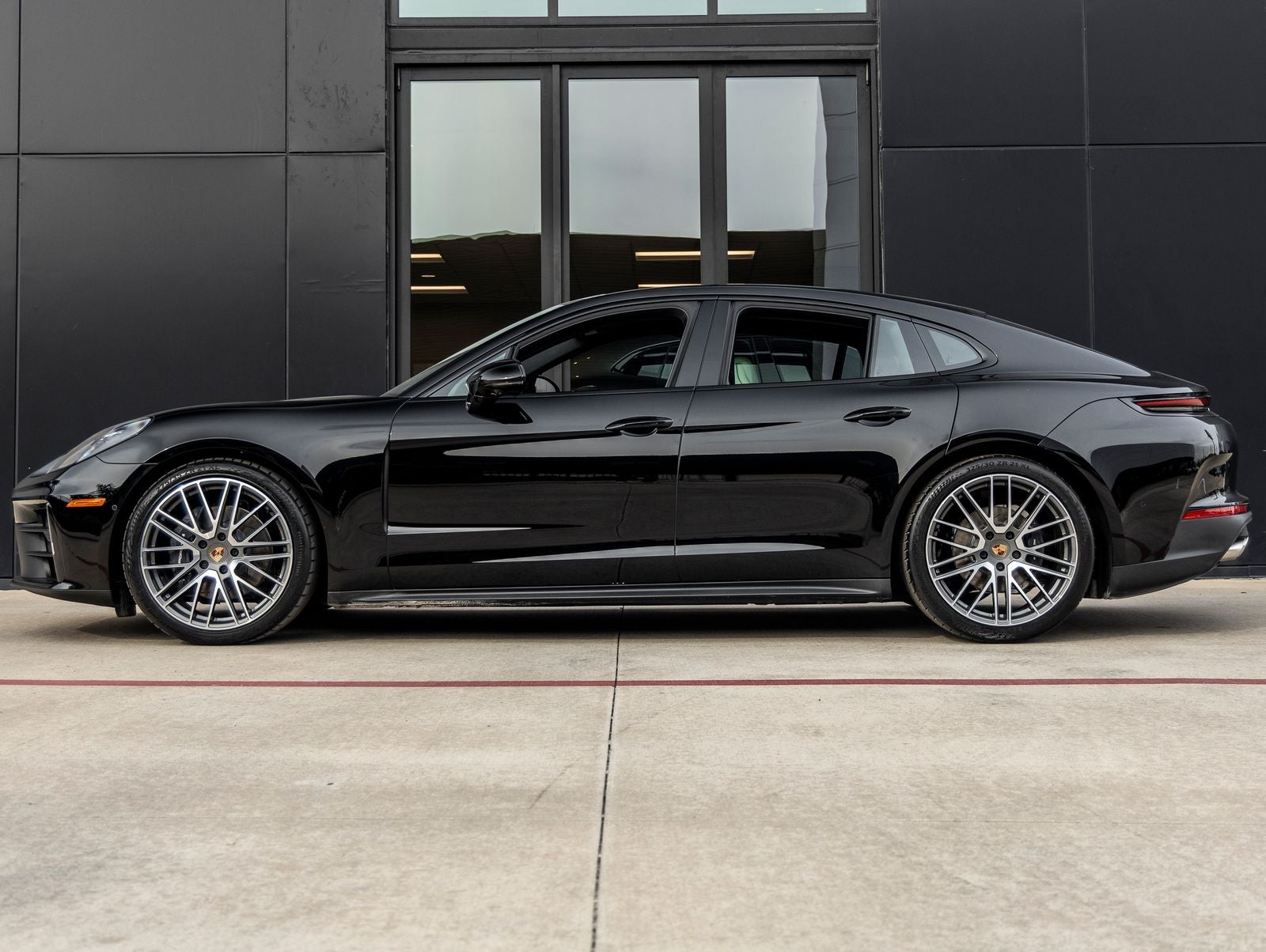 2026 Porsche Panamera RWD