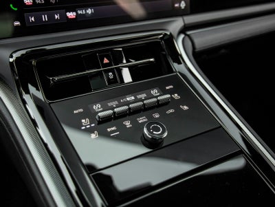 2026 Porsche Panamera RWD