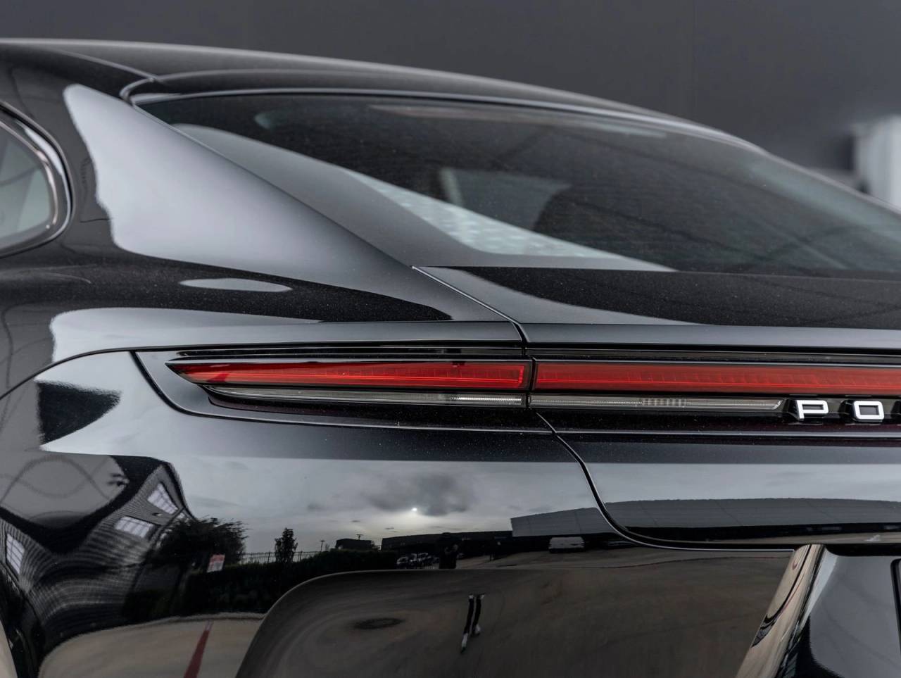 2026 Porsche Panamera RWD