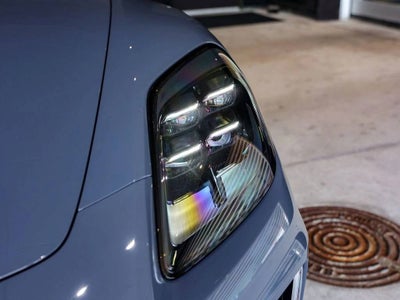 2025 Porsche Panamera 4