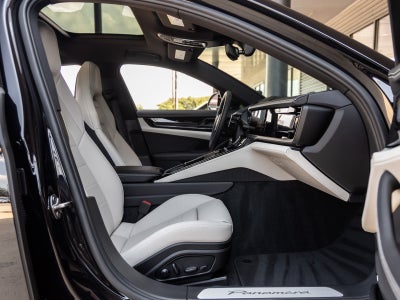 2025 Porsche Panamera Panamera