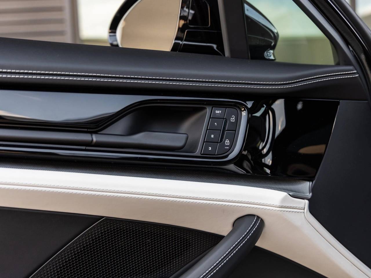 2025 Porsche Panamera Panamera