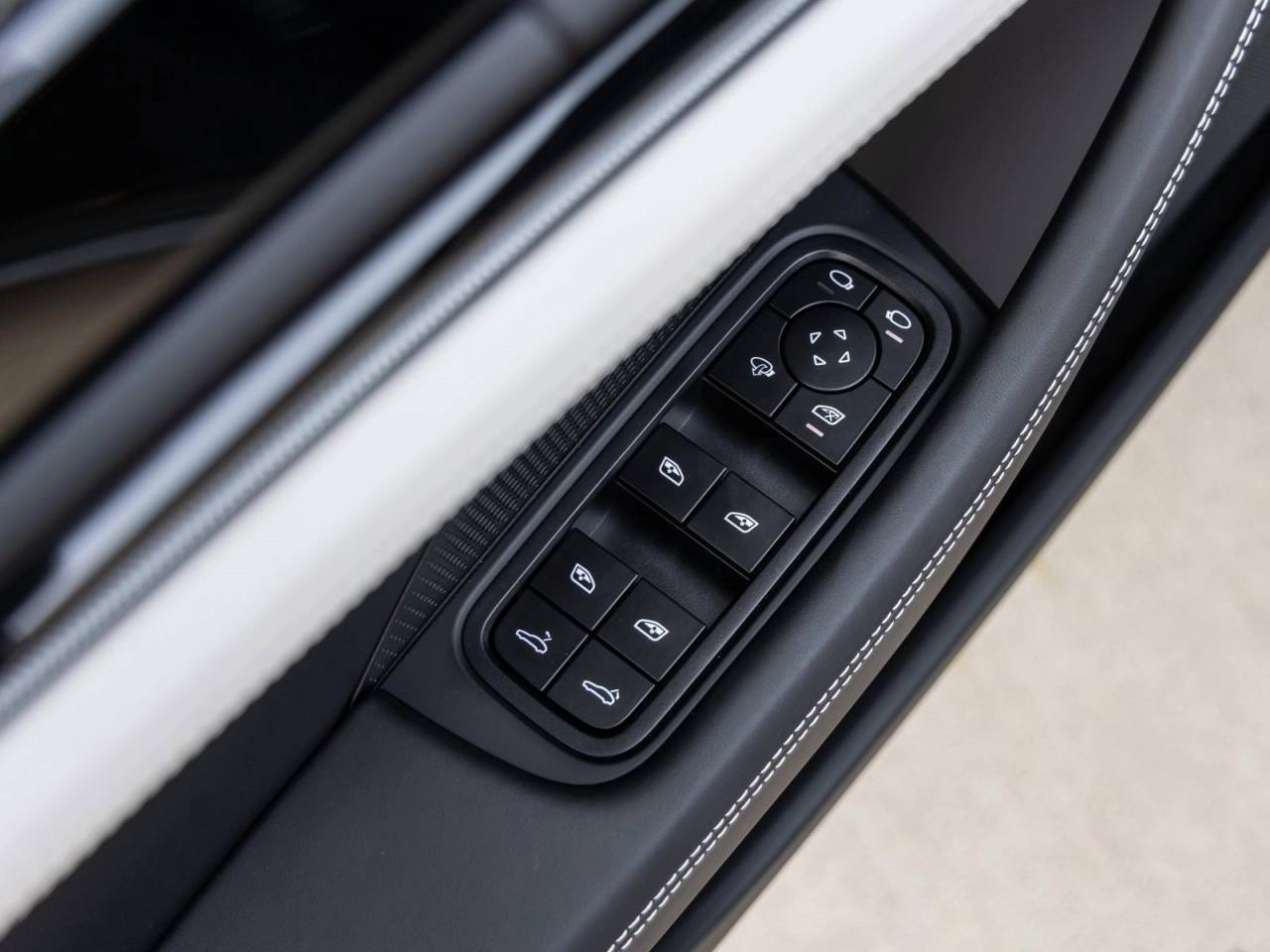 2025 Porsche Panamera Panamera