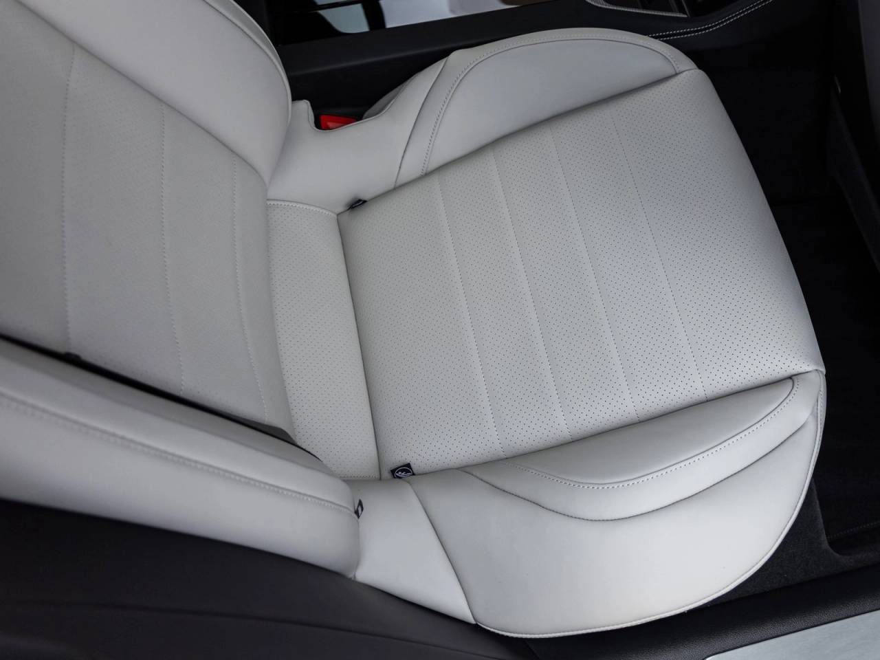 2025 Porsche Panamera Panamera