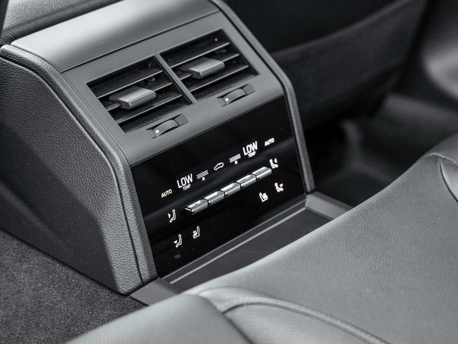 2025 Porsche Panamera Panamera