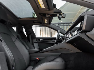 2025 Porsche Panamera Panamera