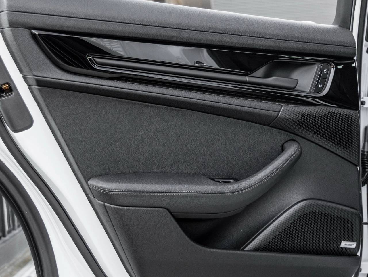 2025 Porsche Panamera Panamera