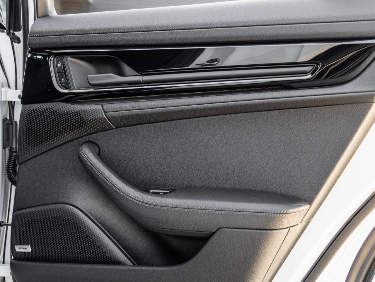 2025 Porsche Panamera Panamera