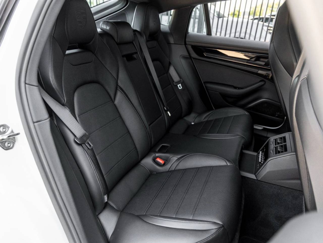 2025 Porsche Panamera Panamera