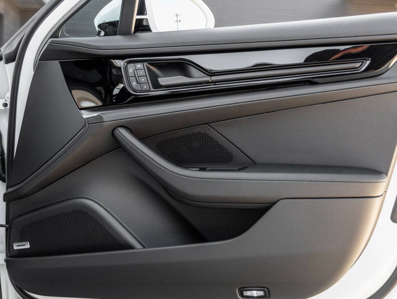 2025 Porsche Panamera Panamera