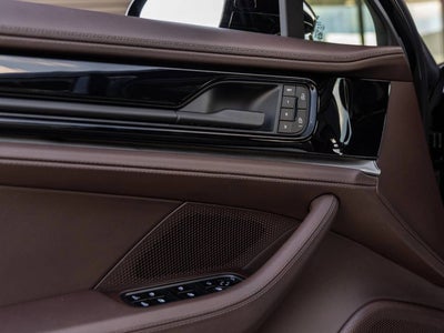 2026 Porsche Panamera Panamera 4