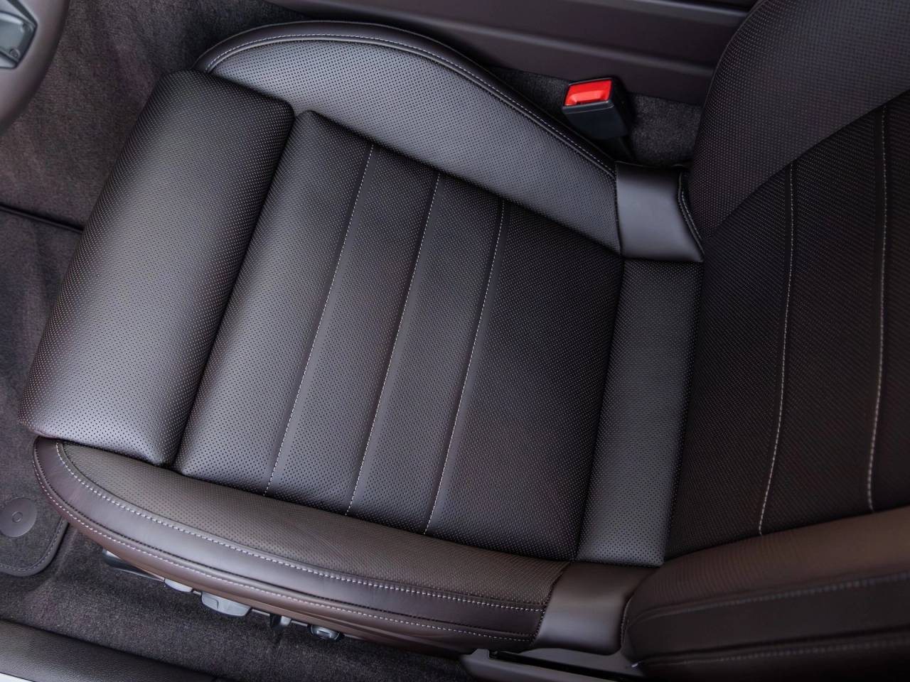 2026 Porsche Panamera Panamera 4