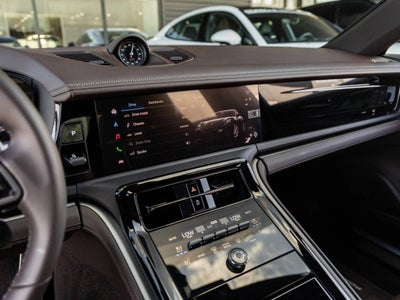 2026 Porsche Panamera Panamera 4