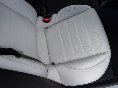 2025 Porsche Panamera Panamera 4