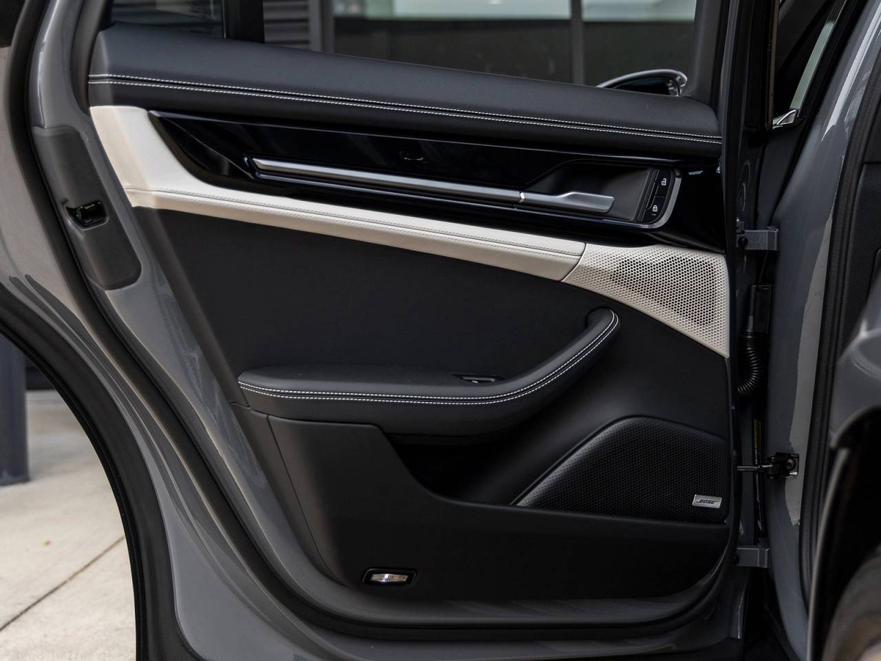 2025 Porsche Panamera Panamera 4