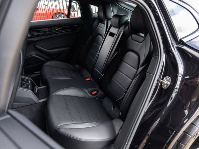 2025 Porsche Panamera RWD