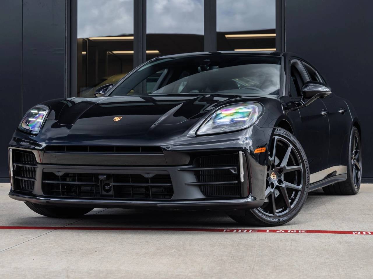 2025 Porsche Panamera RWD