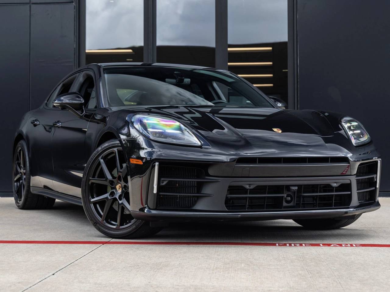 2025 Porsche Panamera RWD