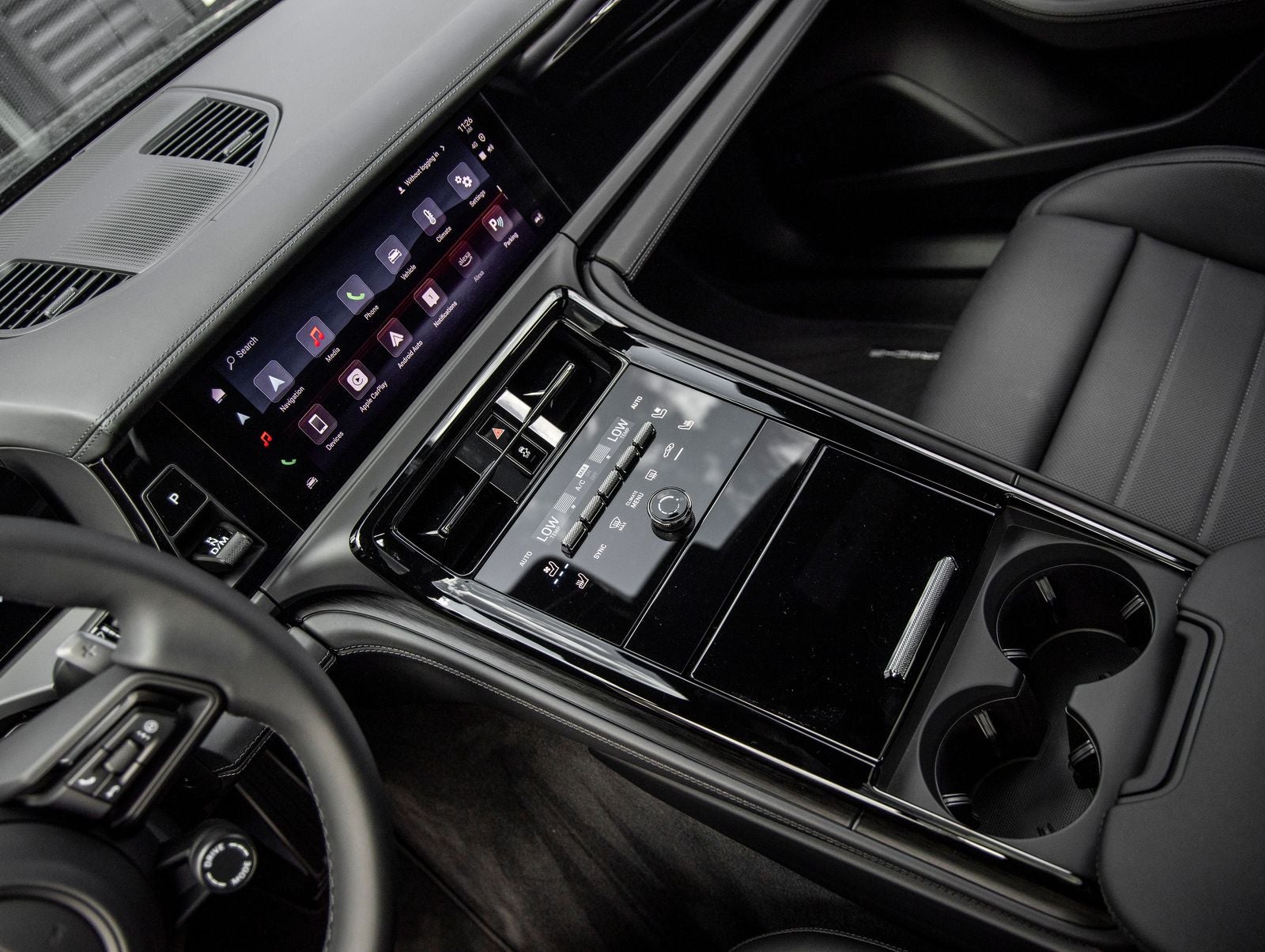 2026 Porsche Panamera RWD