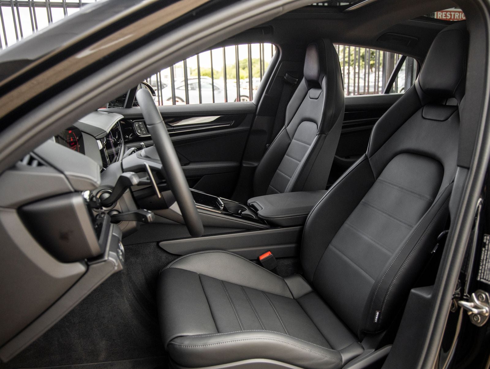 2026 Porsche Panamera RWD