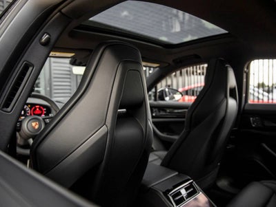 2026 Porsche Panamera RWD