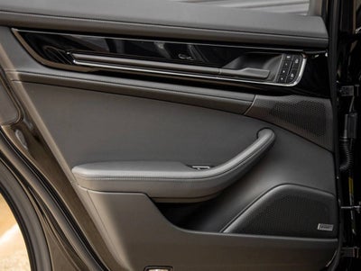 2026 Porsche Panamera RWD