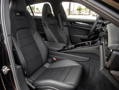 2026 Porsche Panamera RWD