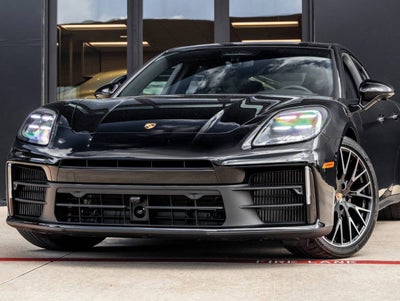 2026 Porsche Panamera RWD
