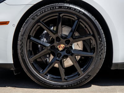 2025 Porsche Panamera Panamera