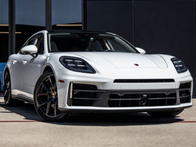 2025 Porsche Panamera Panamera
