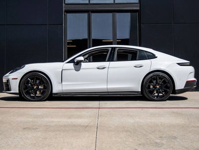 2025 Porsche Panamera Panamera